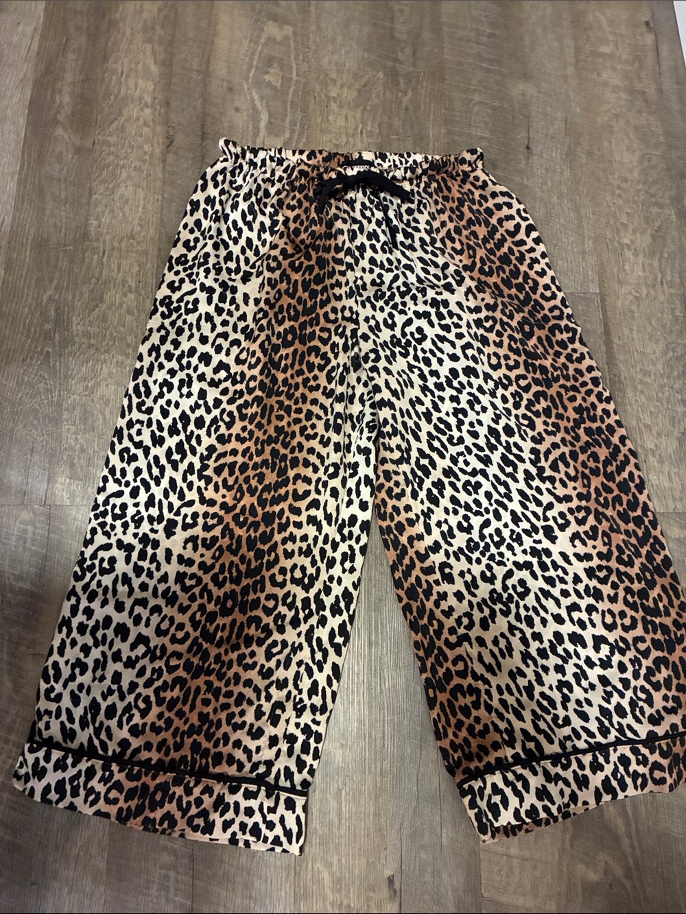 Room Service animal print pajamas (M) - Picture 5 of 8
